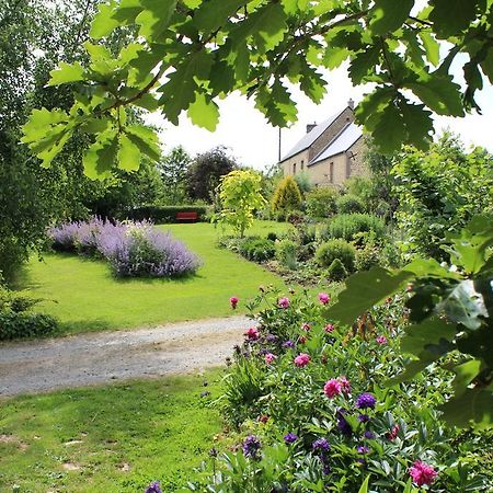 Au Jardin Des Violettes Bed and Breakfast Maheru Eksteriør billede